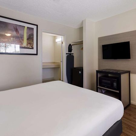 Rodeway Inn Livermore Zewnętrze zdjęcie